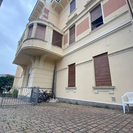 Amalia Apartment