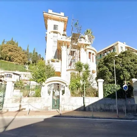 Amalia Apartmán Finale Ligure